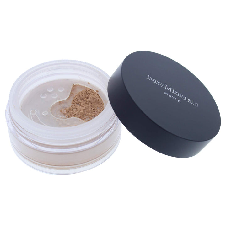 Compact jar of loose mineral matte powder foundation, beige shade, 6 g, SPF 15