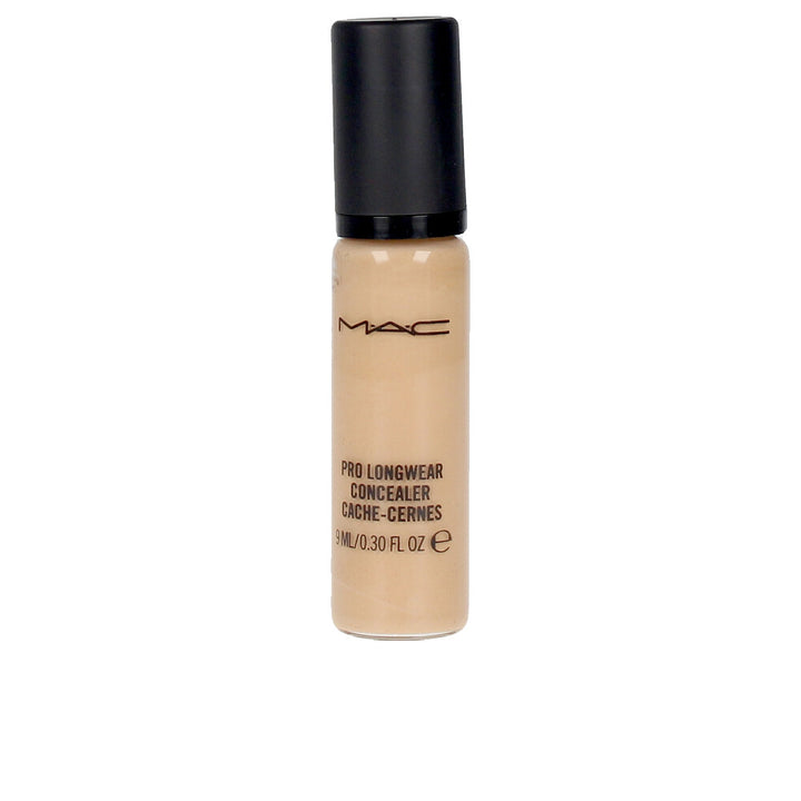 Tube of fluid matte concealer, shade NC30, 9 ml, Unisex
