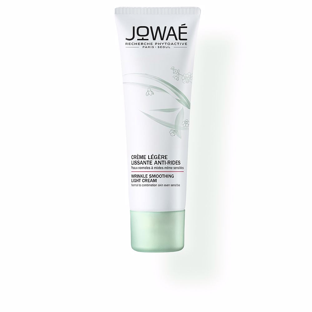 40 ml light smoothing cream tube for Women, hydrating anti‑wrinkle treatment