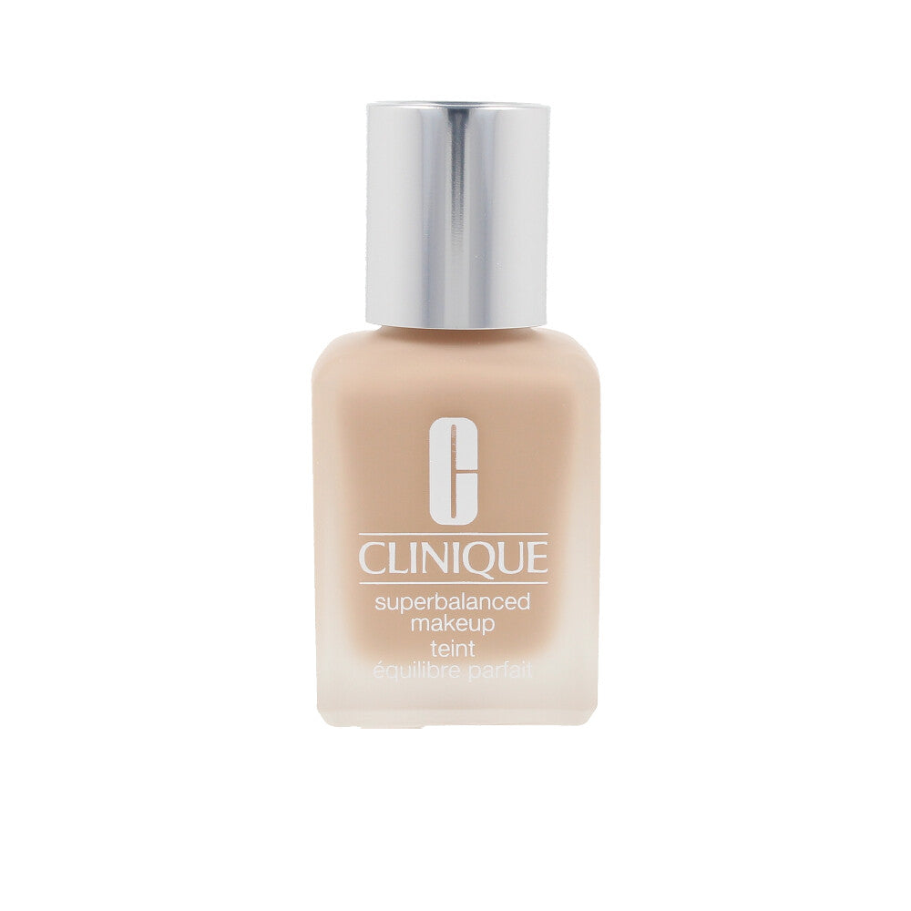 30 ml satin liquid foundation bottle, shade 09 Sand, medium coverage