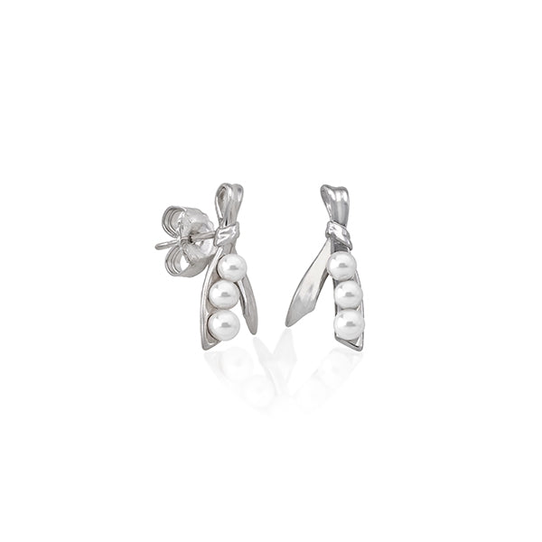Timeless White Pearl Elegance