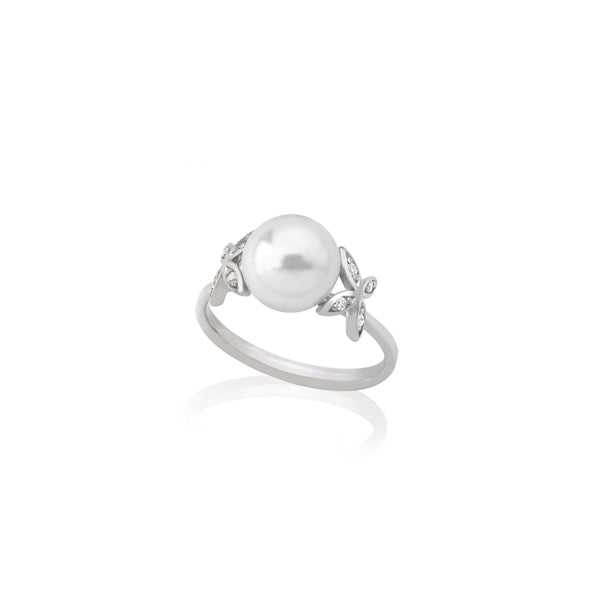 Elegantly Sculpted Silver Pearl and Crystal Ring