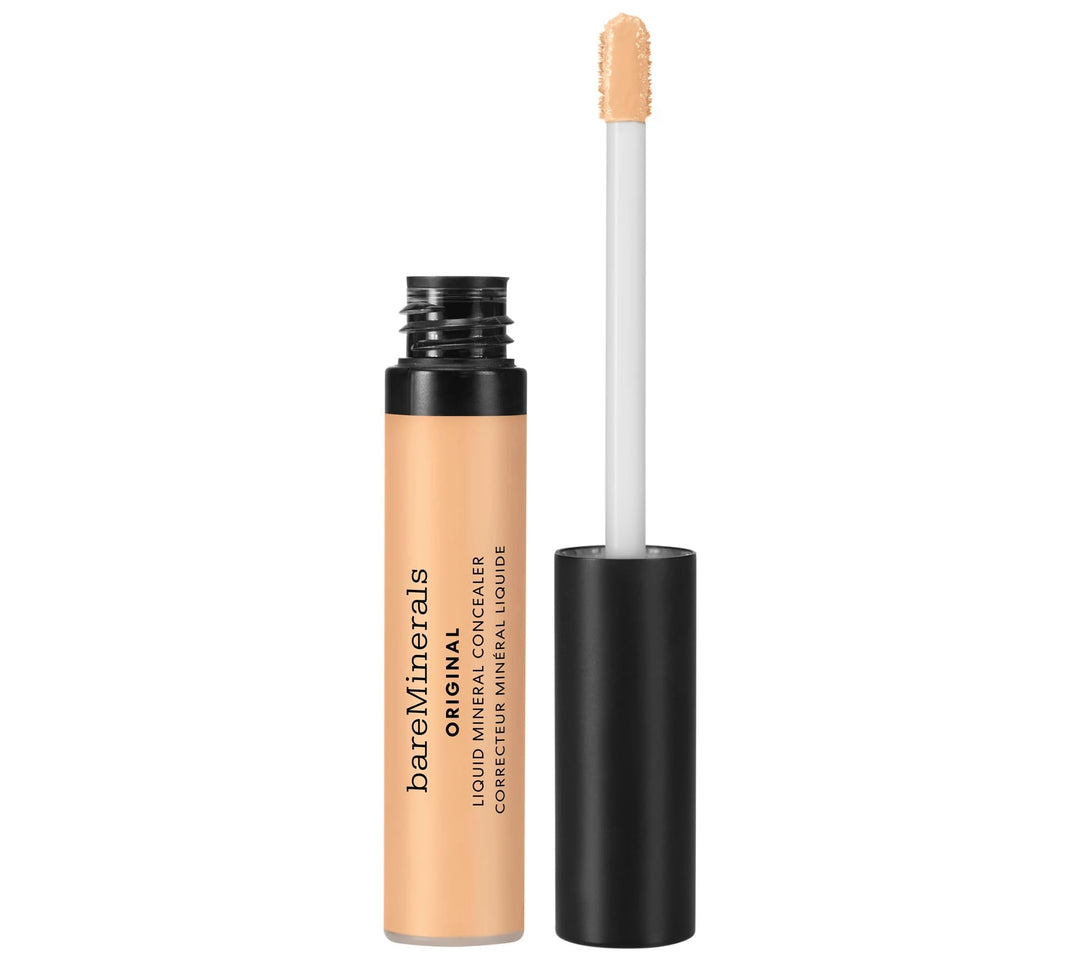 Small glass tube concealer, 6 ml, light neutral shade with doe‑foot applicator