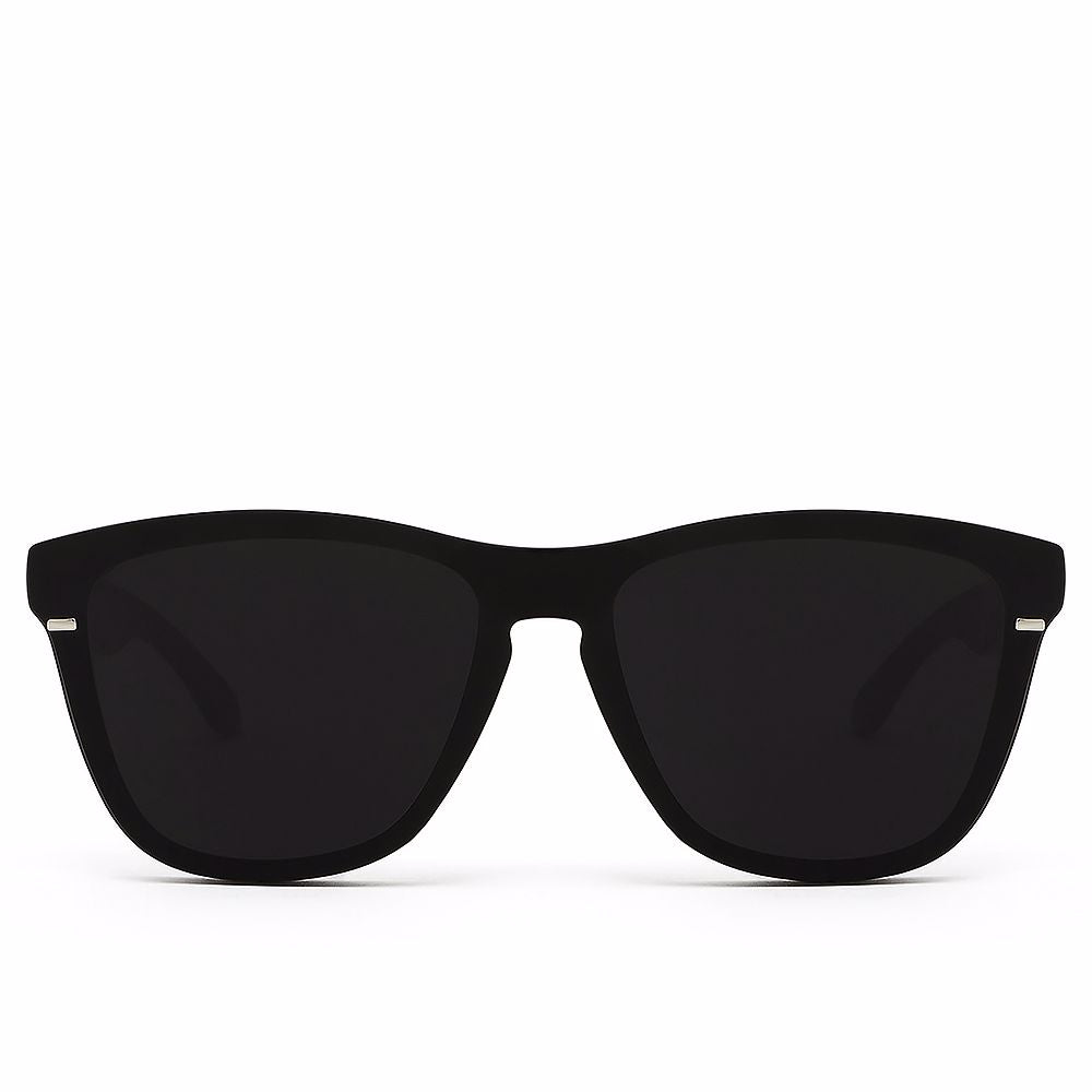 Gloss black shield sunglasses with chrome mirror lenses, silicone nose pads, 140 mm