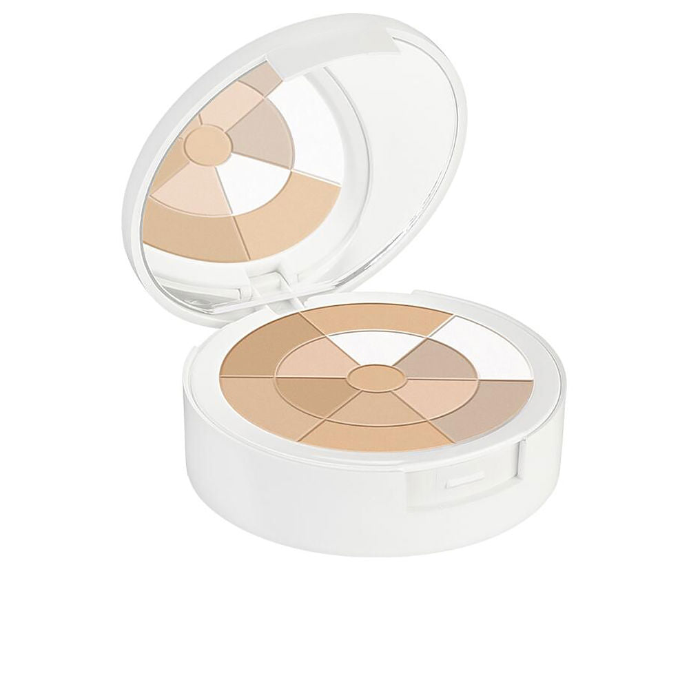 Compact mosaic pressed powder in neutral tones, 10 g, lightweight matte finish