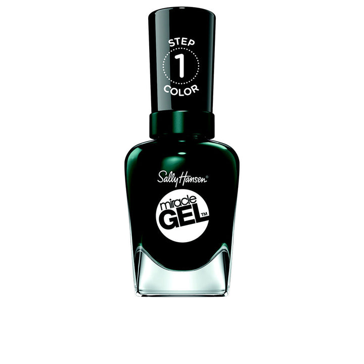 Bottle of 14.7 ml gel-finish nail polish, shade 676 Jealous Boyfriend
