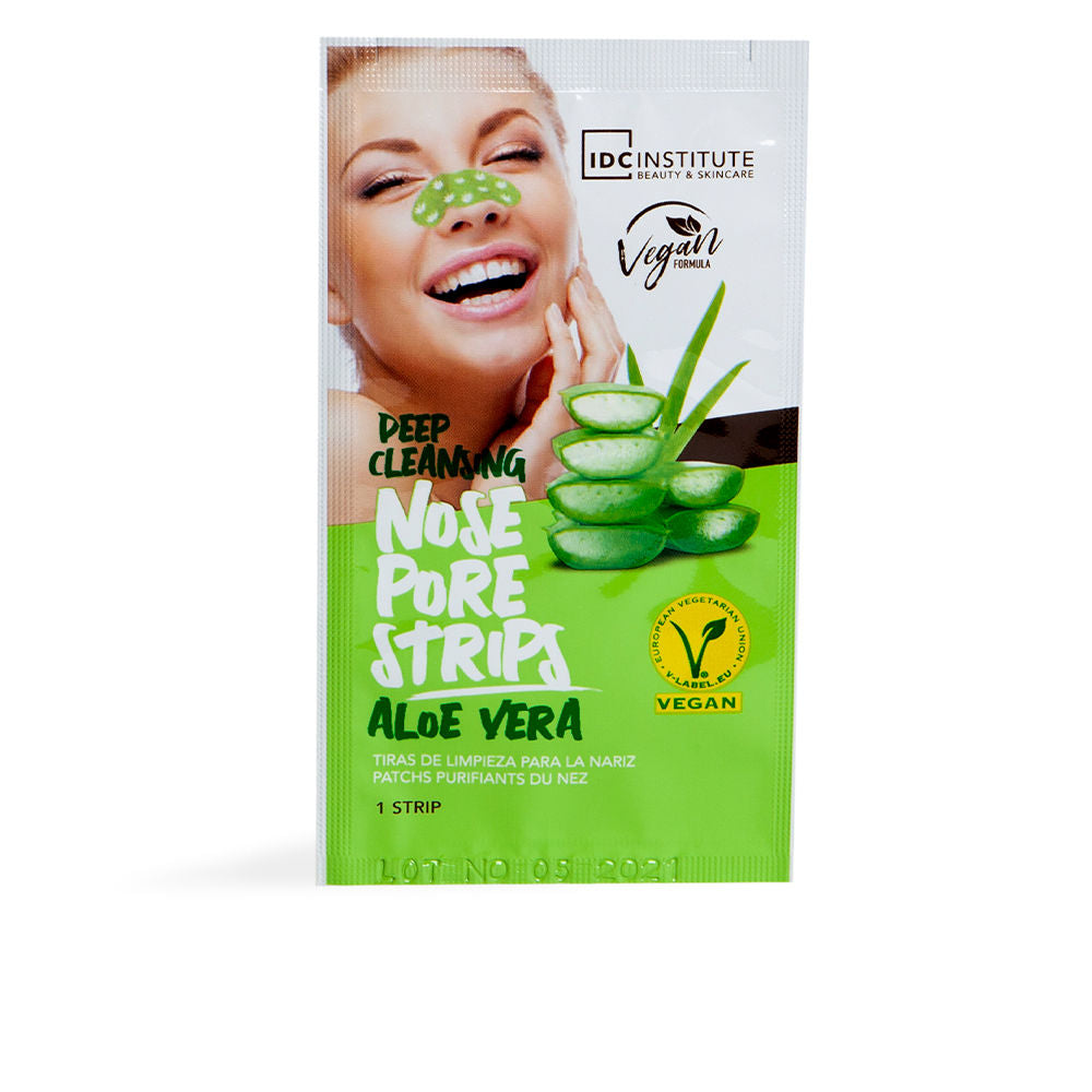 Pack of five aloe vera-infused adhesive nose strips for pore cleansing