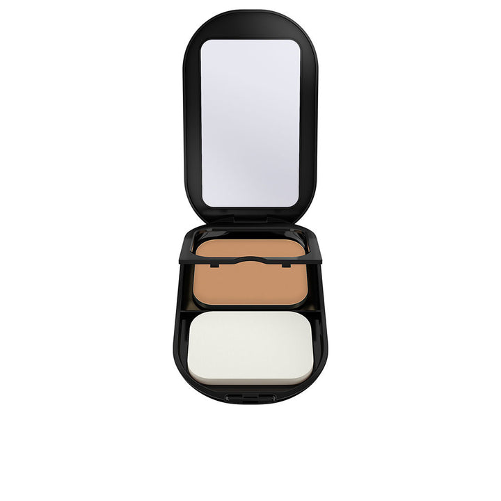 Refillable compact powder foundation, 10 g, golden shade, compact closed