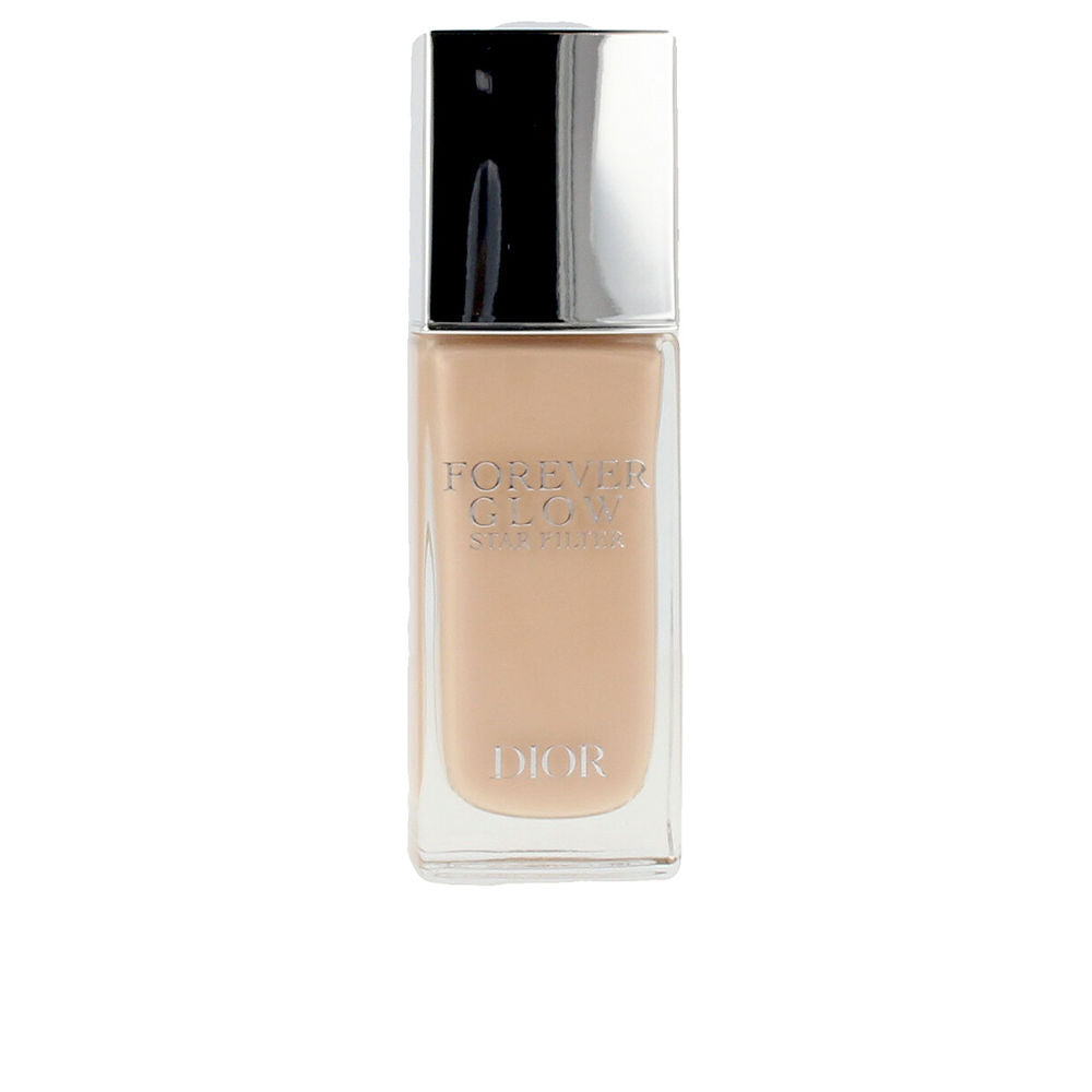 Small pump bottle of luminous liquid radiance, light-reflective pearlescent texture