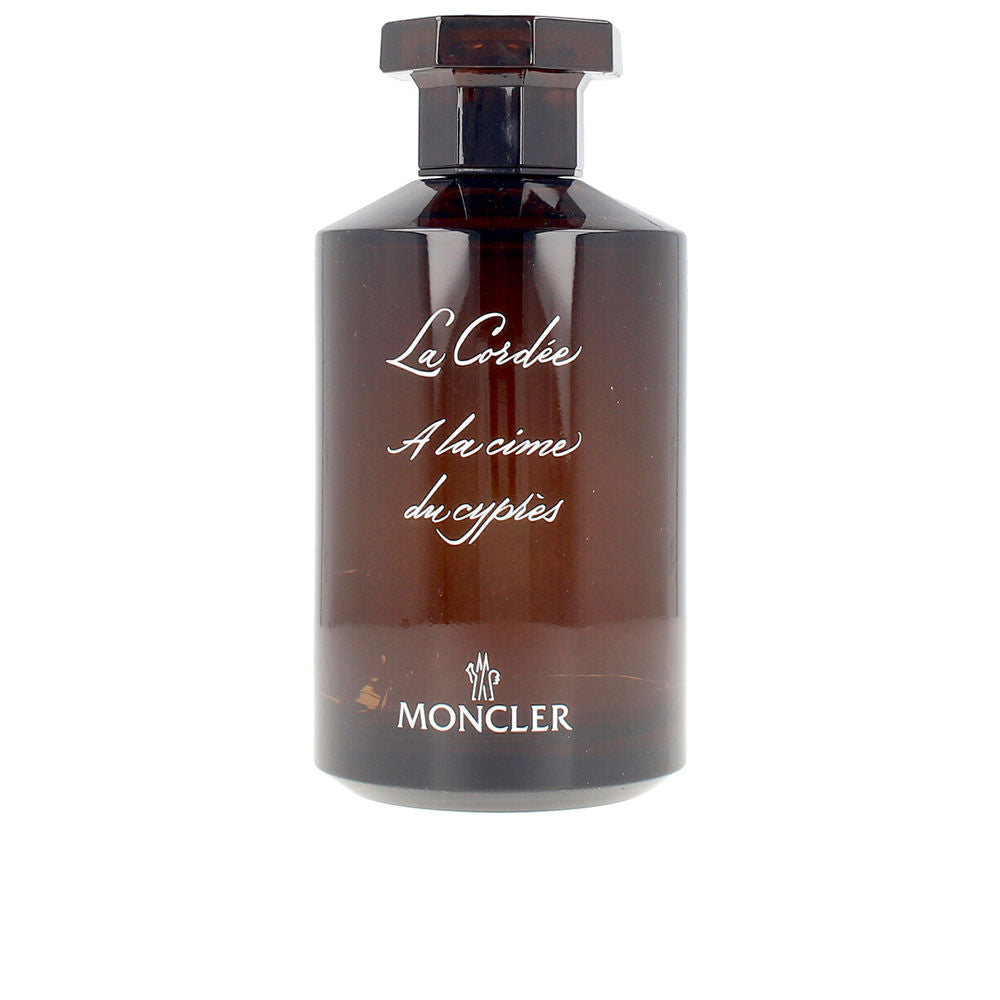 Apothecary-style bottle of unisex woody-citrus perfume, 200 ml