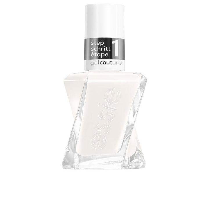 13.5 ml nude-pink gel-finish nail polish bottle with wide curved brush