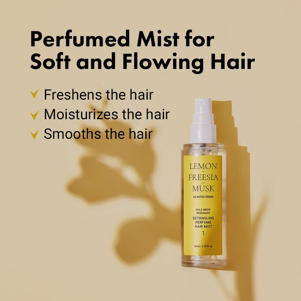 Clear spray bottle of rosemary and coconut detangling hair mist, 80 ml