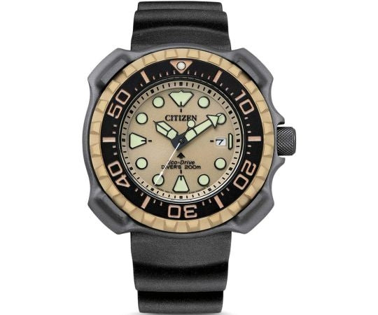 Mariner’s Precision Beige Dial Diver