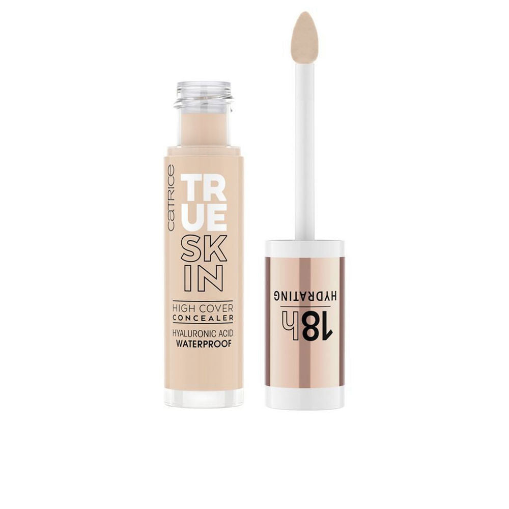 Tube concealer in shade 032 Neutral Biscuit, 4.5 ml, creamy beige