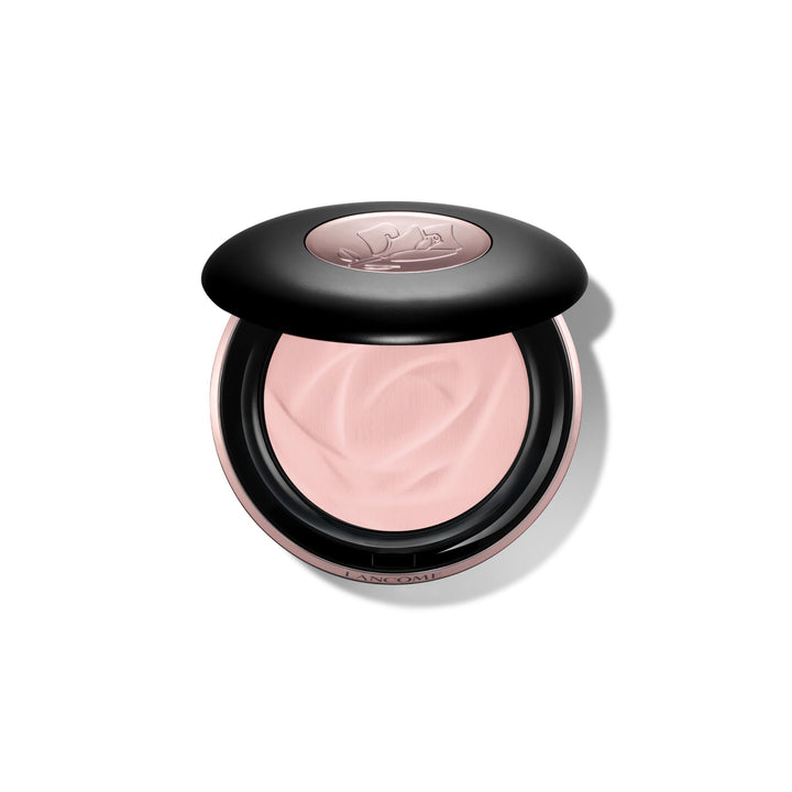Lancôme Teint Idole Ultra Wear finely-milled mattifying setting powder in compact packaging
